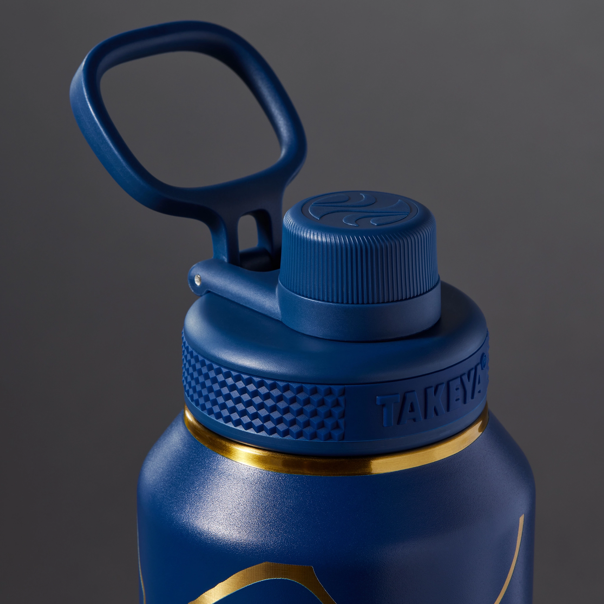 kintsugi-water-bottle-with-spout-lid-a7 51390-TK_HO25_Kintsugi_Takeya9266.png